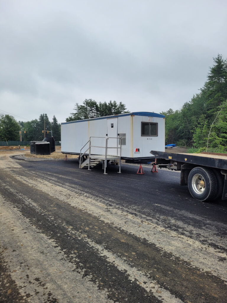 OFFICE TRAILER DELV/UFPU 8X32' Sent at: 10:02 BLOCK & LEVEL It's condos/apartments going in there Delivery 8x32’ Office Trailer to an Apartment/ Condo New Complex in Scarborough, Me.
