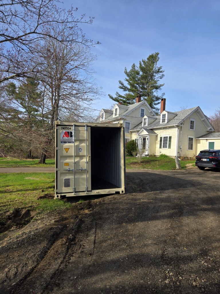 20ft storage container rental in Searsport Maine